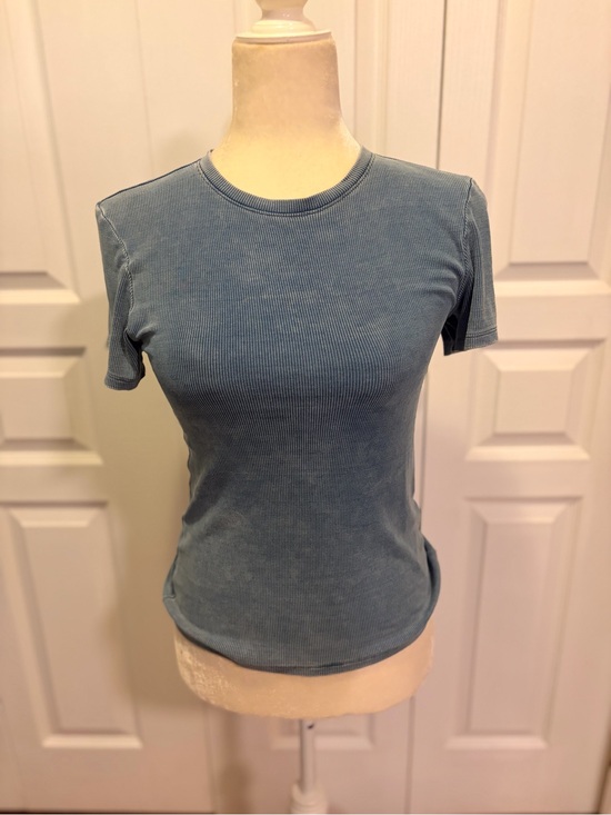 Good American Tops - Good American Fluid Denim Tee-Med